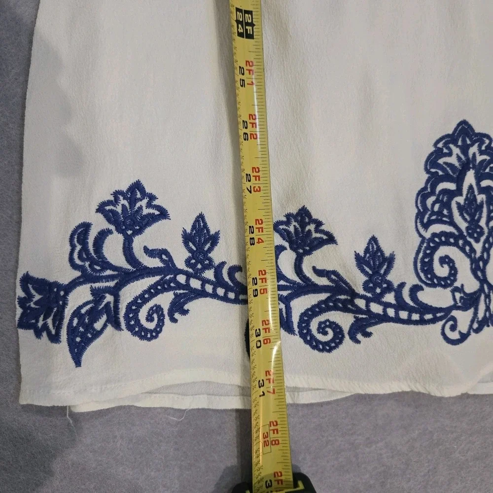 Lulus Women Tale to Tell White Blue Embroidered Shift Dress size S Short Sleeve - Picture 8 of 14
